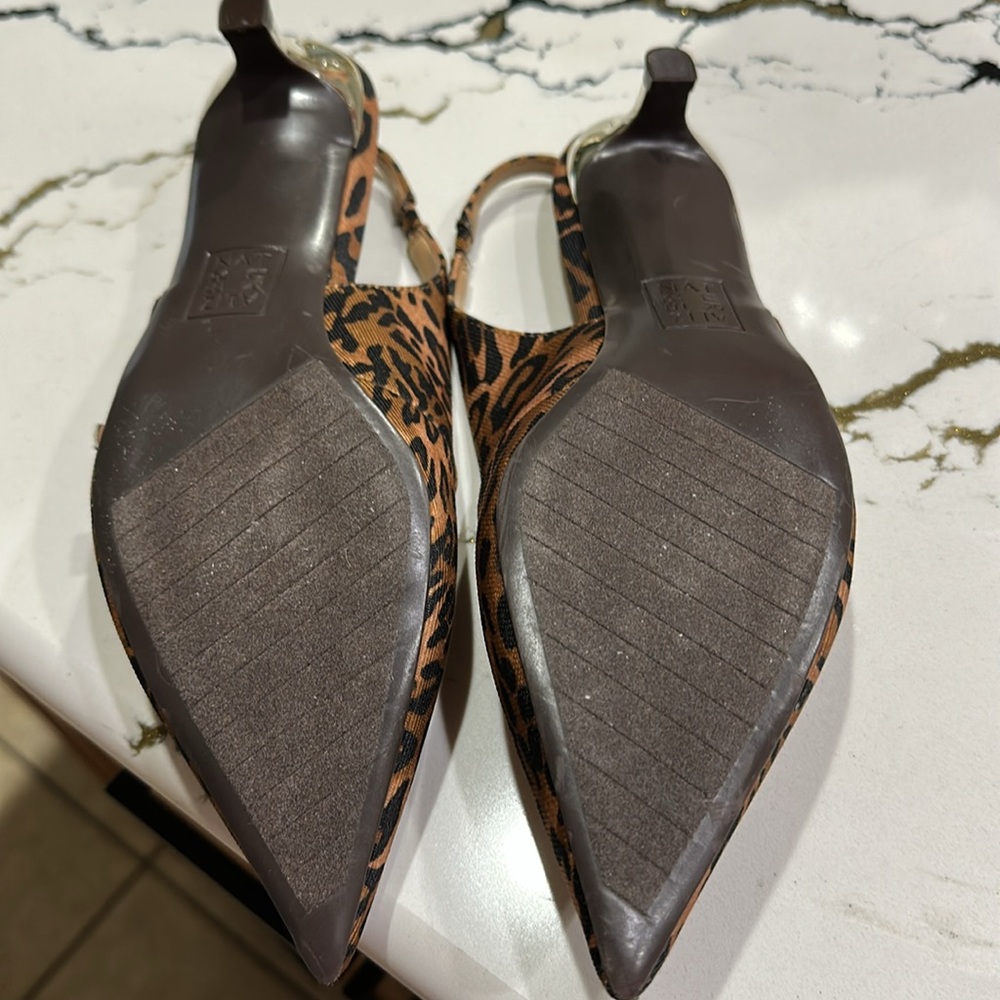 Naturalizer Leopard Print Heels - Picture 5 of 5